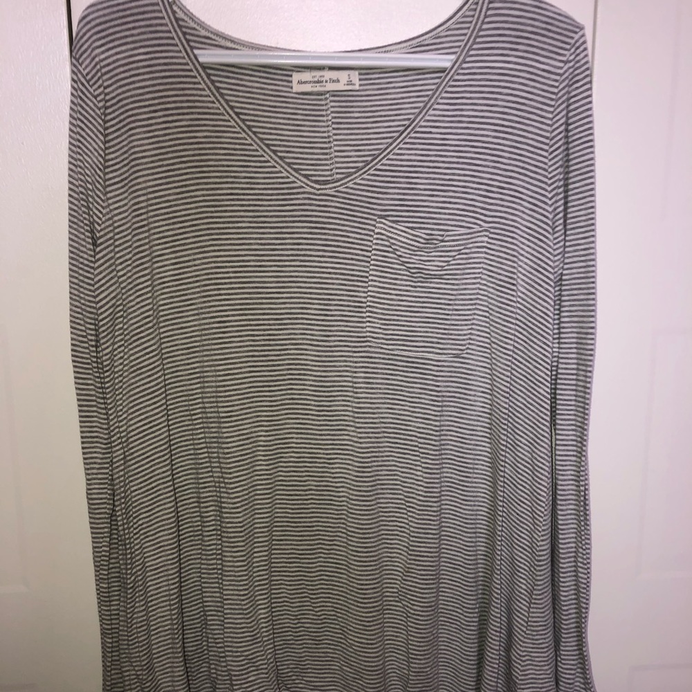 Stripped Long Sleeve V-Neck